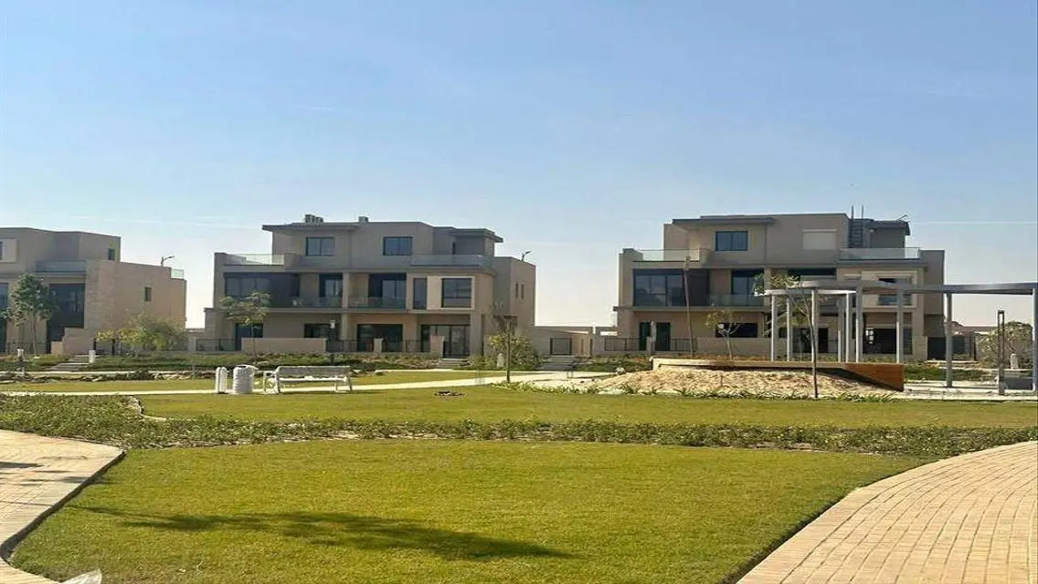 Luxury Villa for Sale with Private Pool and Garden
