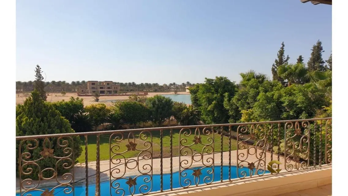 Luxury 7-Bedroom Apartment with Stunning View
