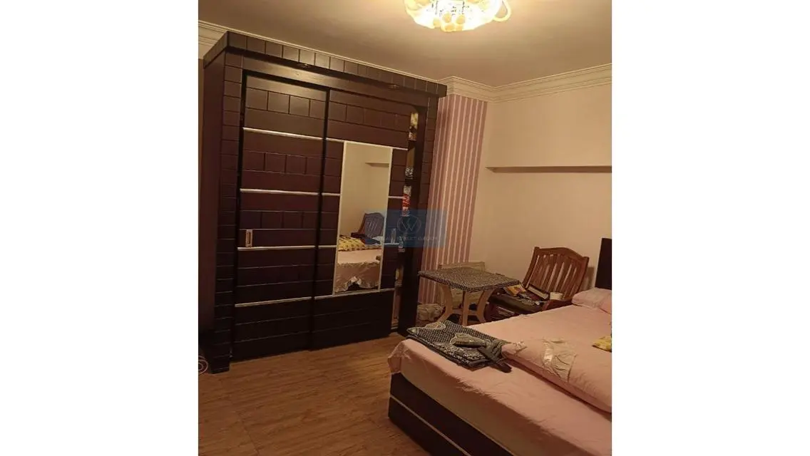 شقة فاخرة للبيع بإطلالة رائعة