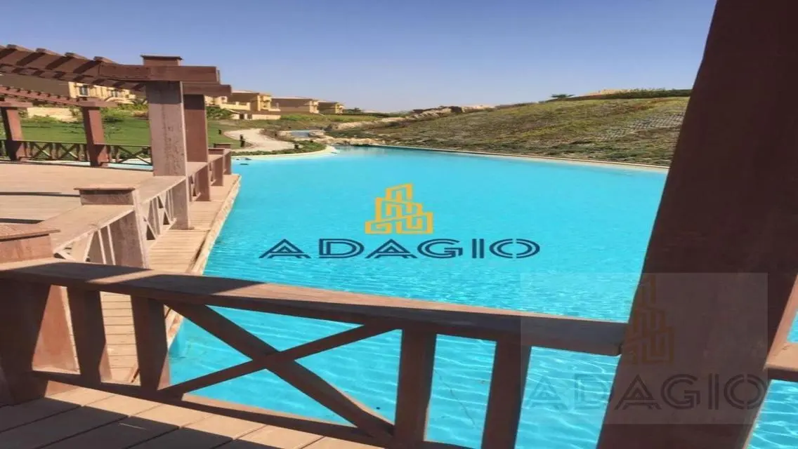 Luxury Villa for Sale with Private Garden in Premier Location