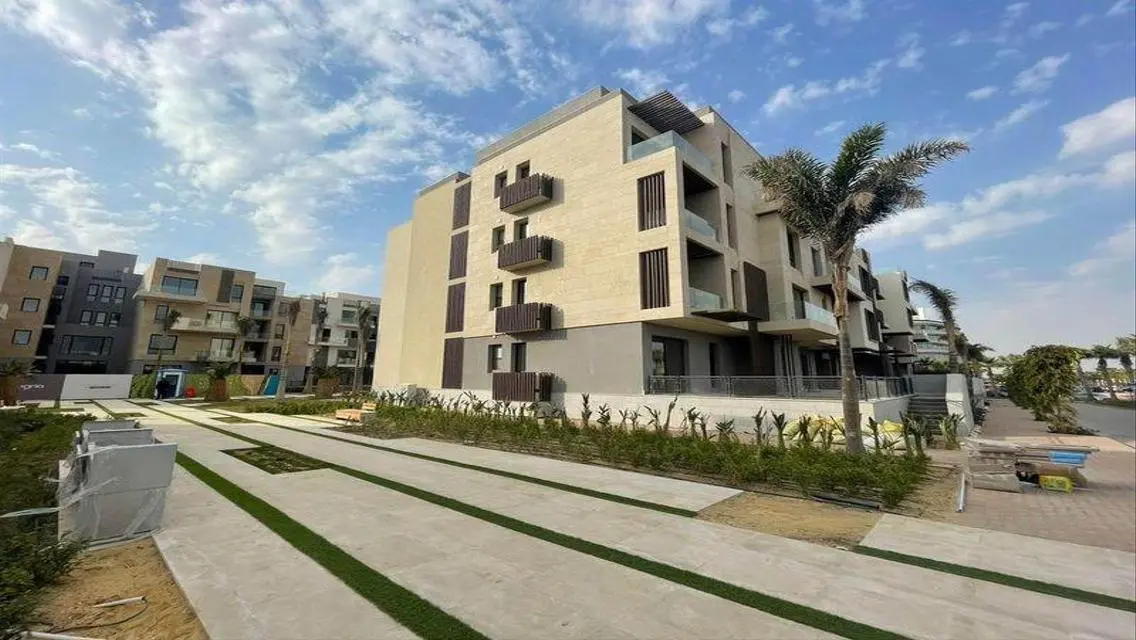 Luxury Villa for Sale with 500 sqm Space