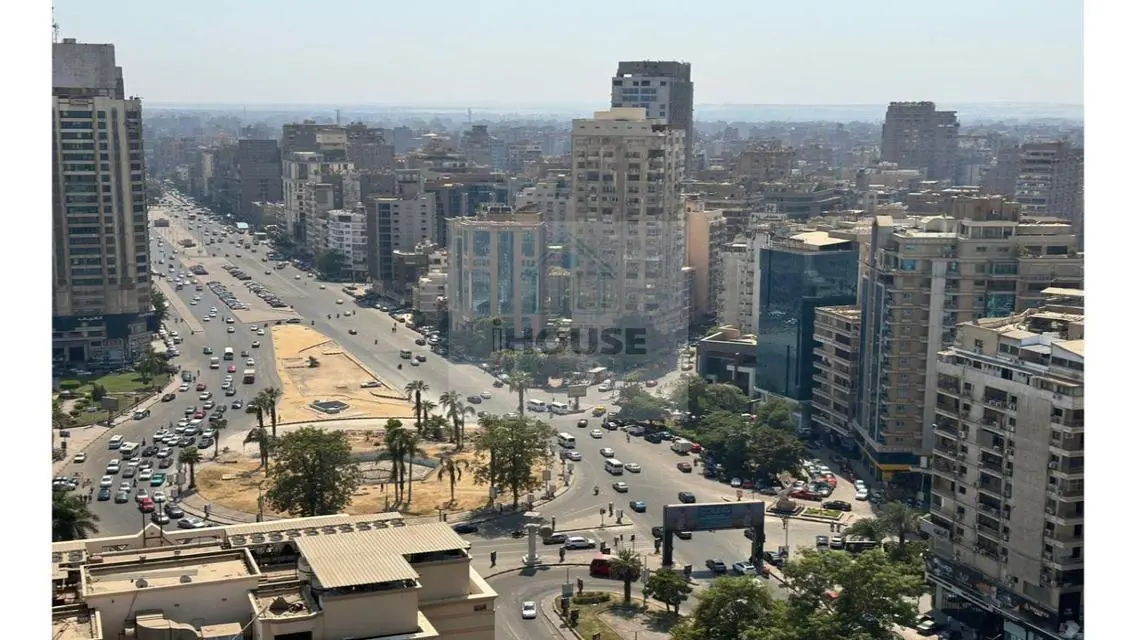 Investment Apartment for Sale on Gamet El Dowal St.