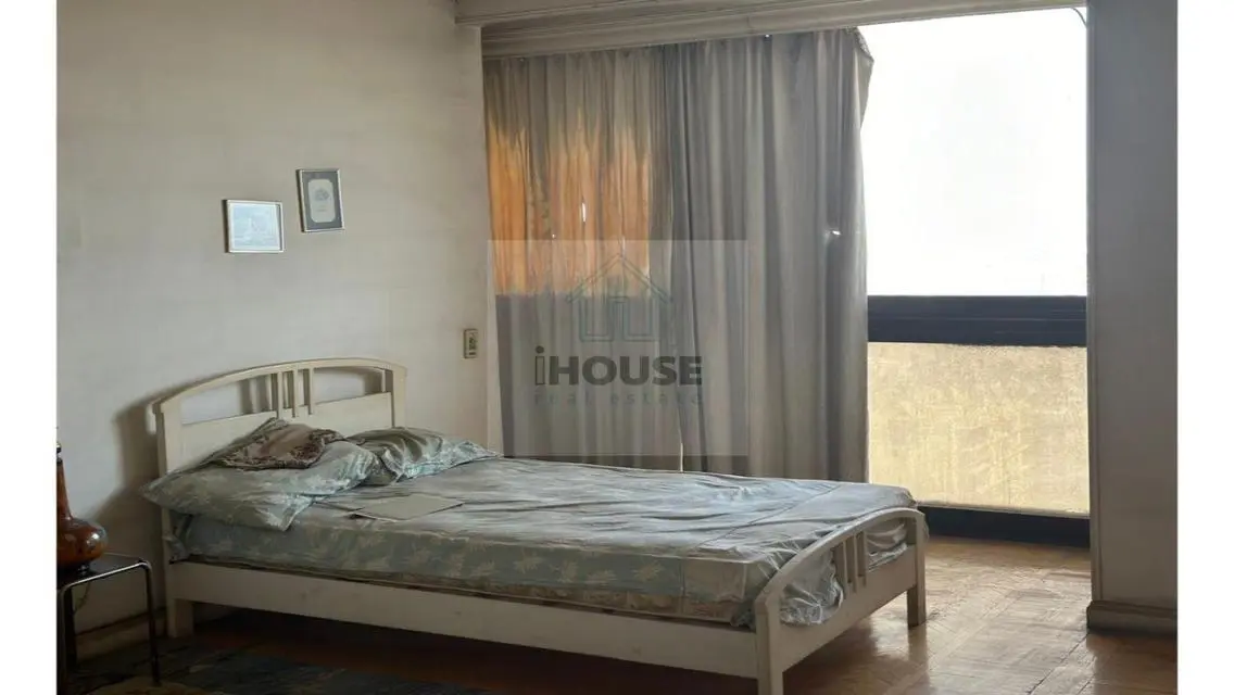 Investment Apartment for Sale on Gamet El Dowal St.