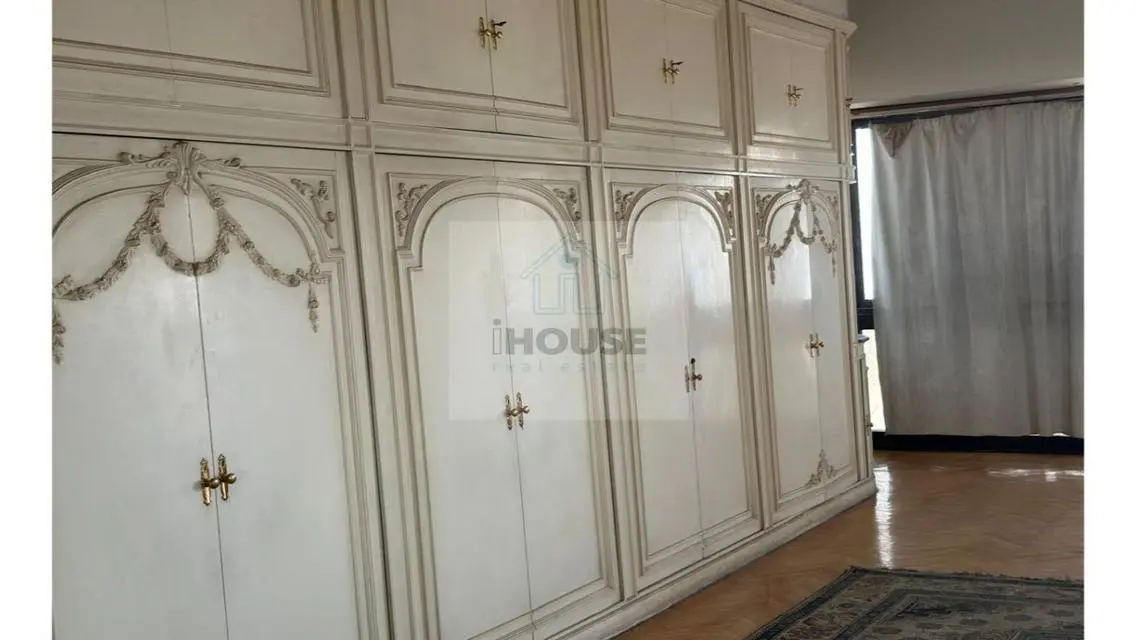 Investment Apartment for Sale on Gamet El Dowal St.