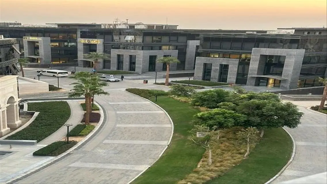 Office in Cairo Business Park - Spacious and Modern Features