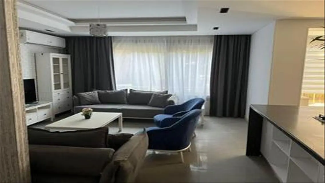 Luxury Studio for Sale in The Spot Mall & Midtown Point