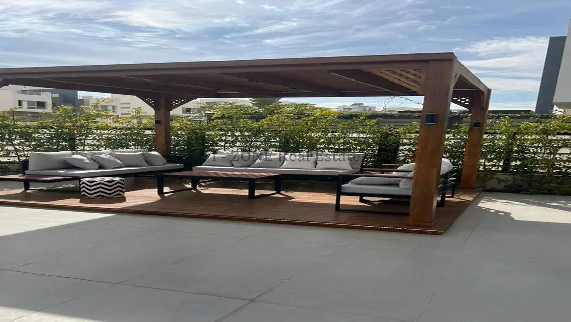 Luxury Villa for Rent in Hyde Park