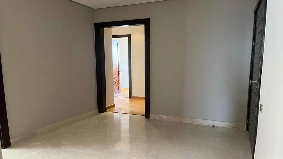 Luxury Apartment of 240 sqm in Club S