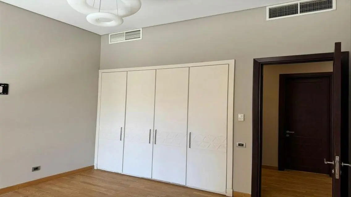 Luxury Apartment of 240 sqm in Club S