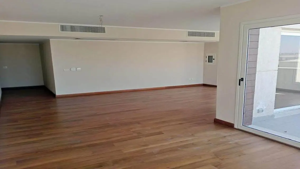 Luxurious Villa with Private Garden and Pool for Sale