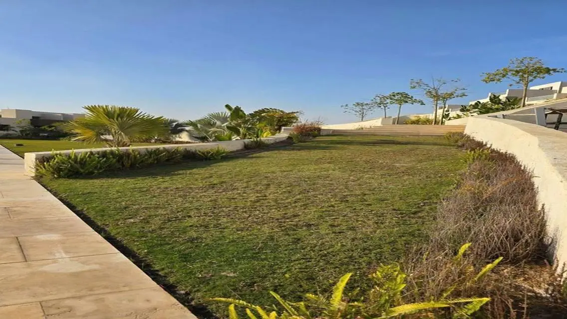 Luxurious Villa with Private Garden and Pool for Sale