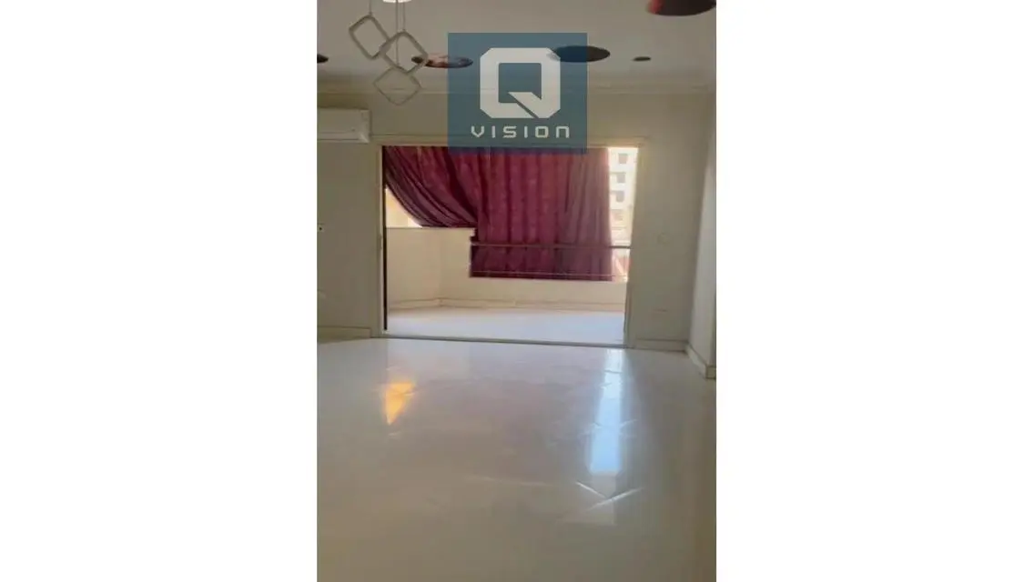 شقة فاخرة للإيجار في Q-Vision