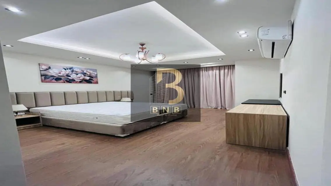 Luxury Villa in Shrook Residence