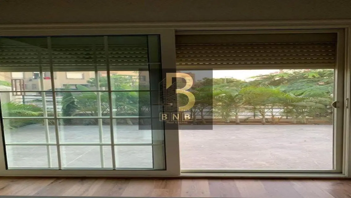 Luxury Apartment with 600 sqm in PK1