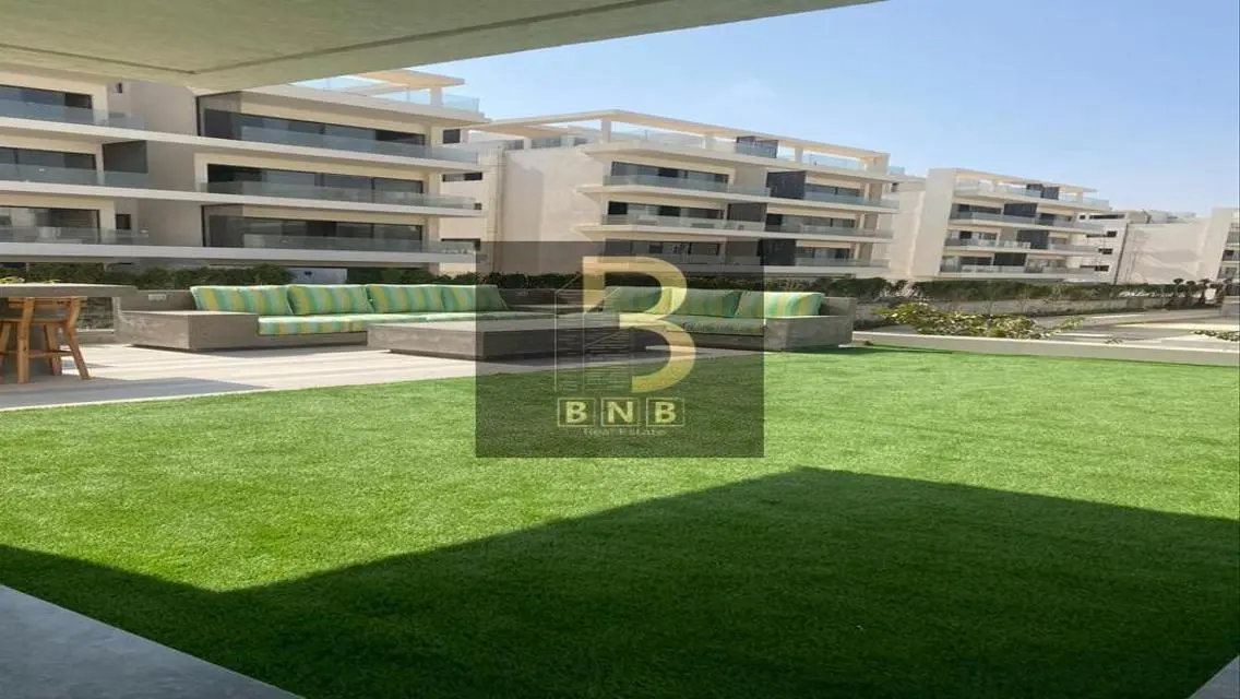 Amazing 3-Bedroom Apartment with Private Pool and Garden in Shrouk