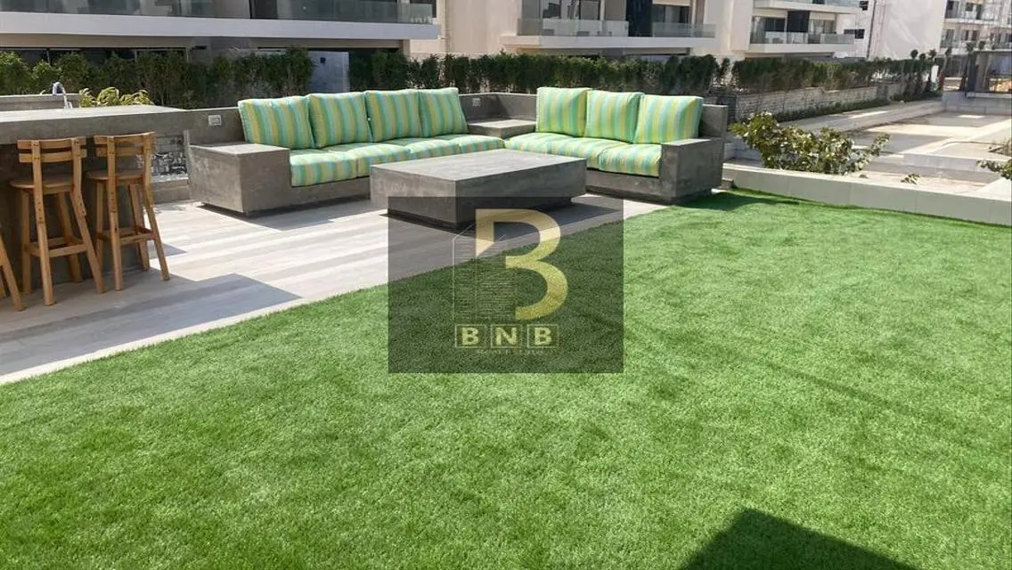 Amazing 3-Bedroom Apartment with Private Pool and Garden in Shrouk