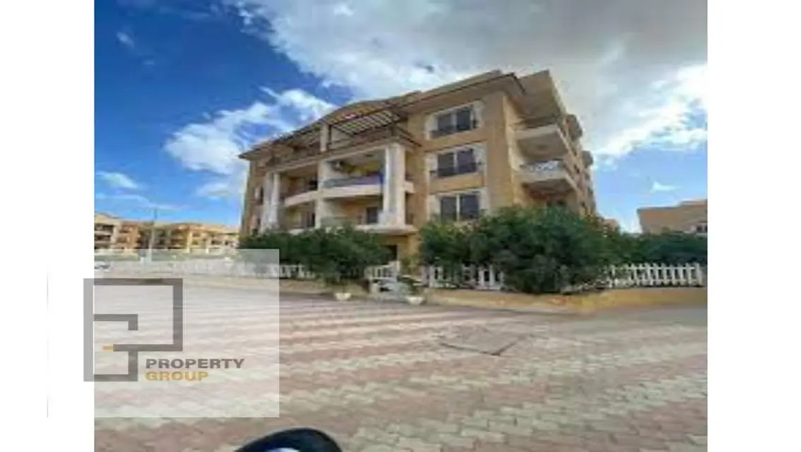 Luxurious Apartment for Sale with Lake View