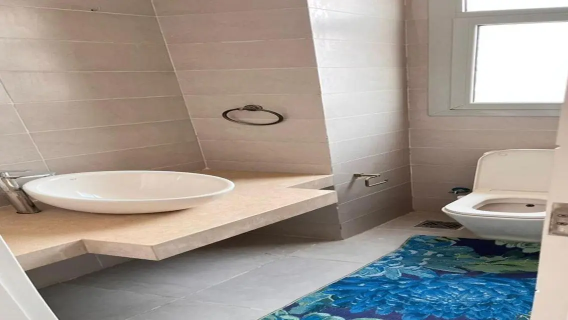 Luxury Apartment in The Spot Mall & Midtown Point