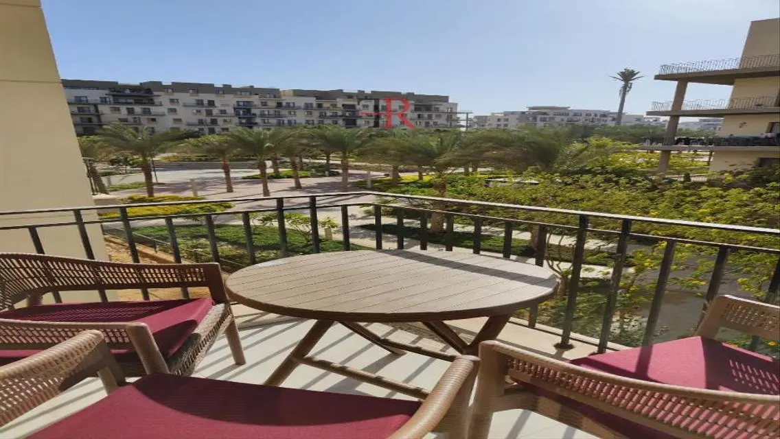 Luxury Apartment in Eastown – 200 sqm