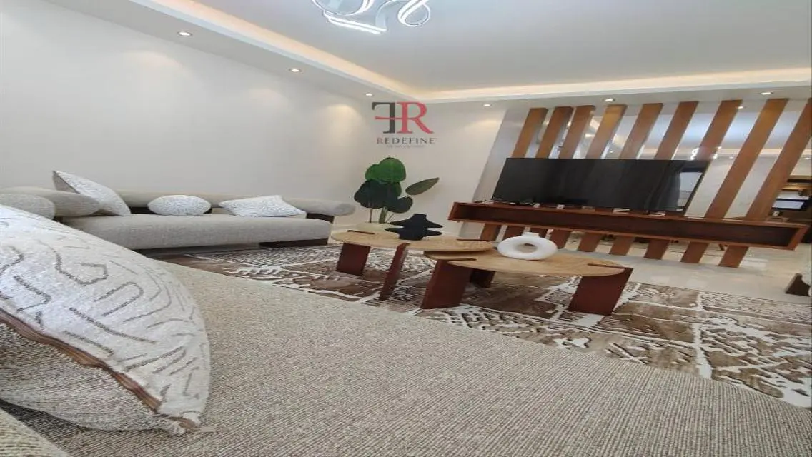 Luxury Apartment in Eastown – 200 sqm