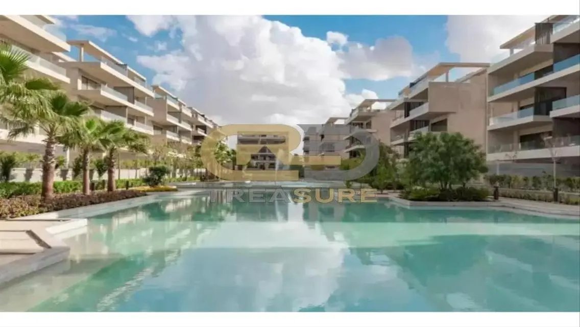 Unmissable Opportunity - Luxury Apartment with Balcony in Prime Location