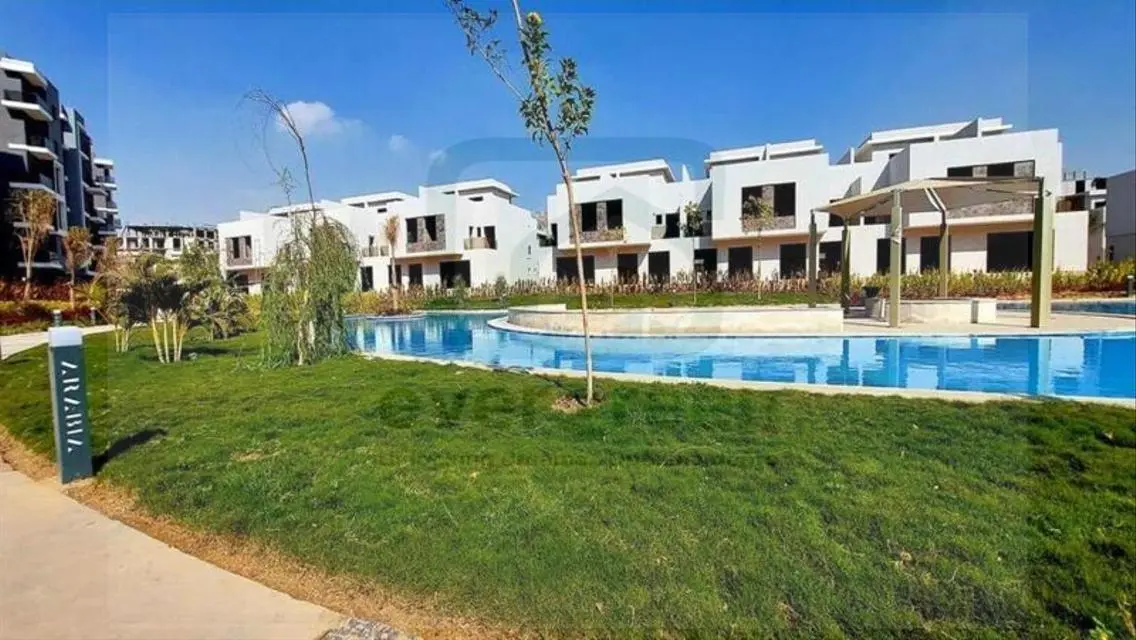Luxury Apartment for Sale at Galleria Moon Valley