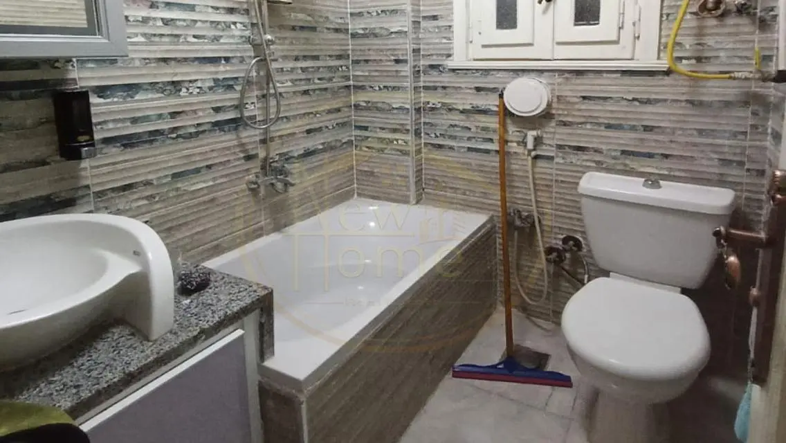 Luxury Apartment for Sale on Omar Mokhtar Street