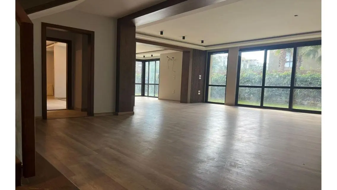 Luxury Apartment for Sale - 225 sqm in the City Center
