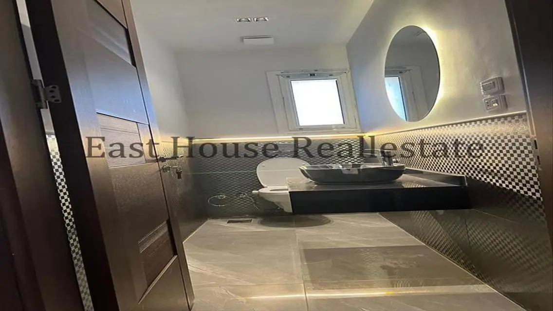 Luxury Apartment in Hyde Park - 160 sqm