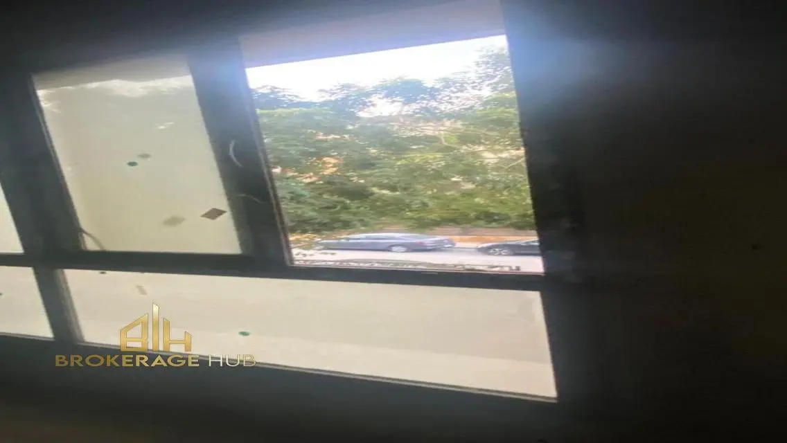 Luxury Apartment for Sale Overlooking Lakes at 18,375,000