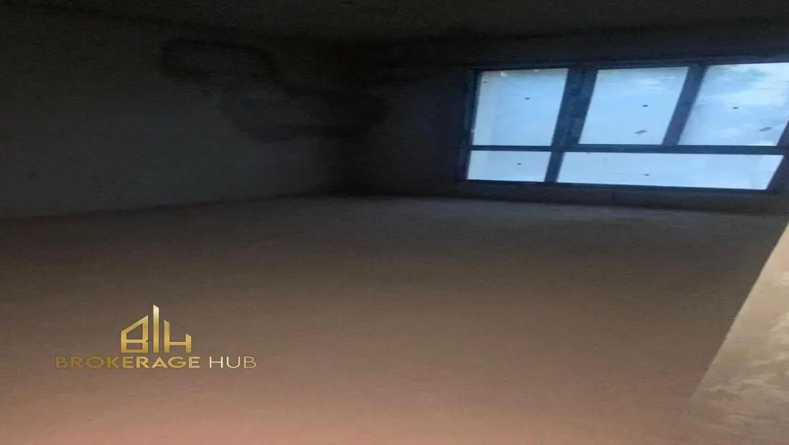 Luxury Apartment for Sale Overlooking Lakes at 18,375,000