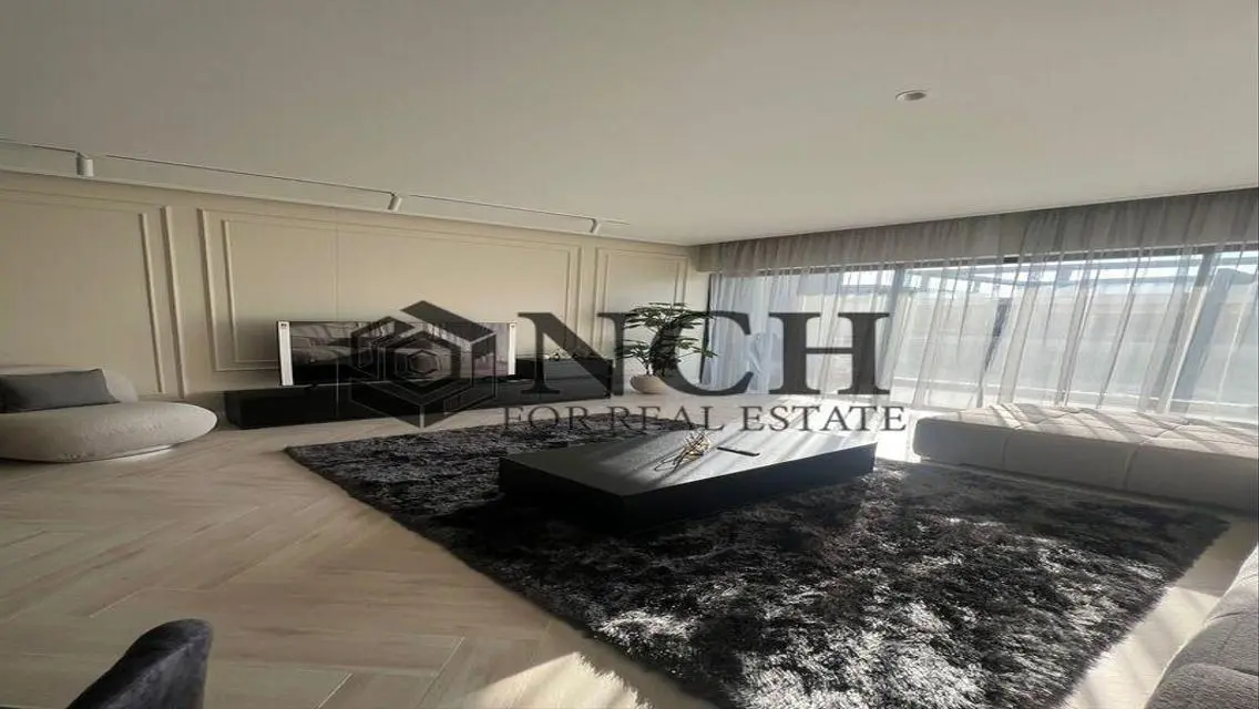 Luxurious Villa with Private Garden and Pool at Attractive Price