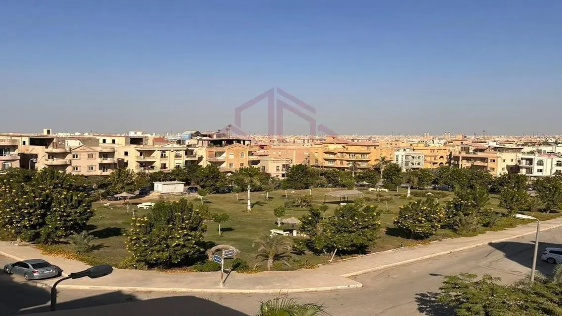 شقة فاخرة بمساحة كبيرة
