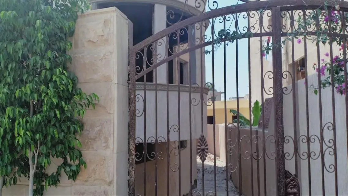 Luxurious Apartment for Sale - 350 sqm in City Center