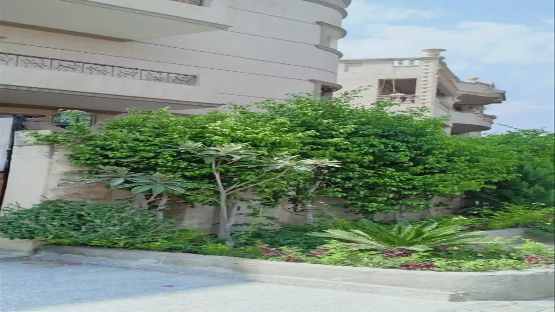 Luxurious Apartment for Sale - 350 sqm in City Center