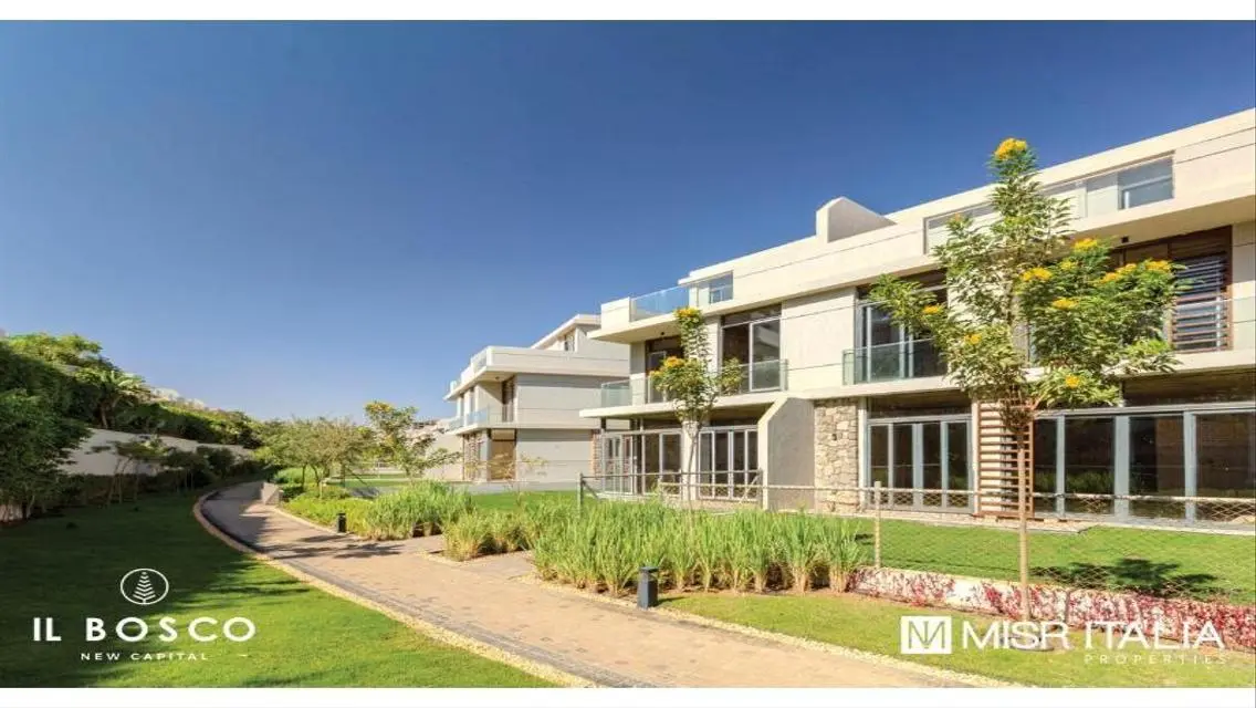 Luxury Villa with Terrace and Lakes View in Il Bosco City