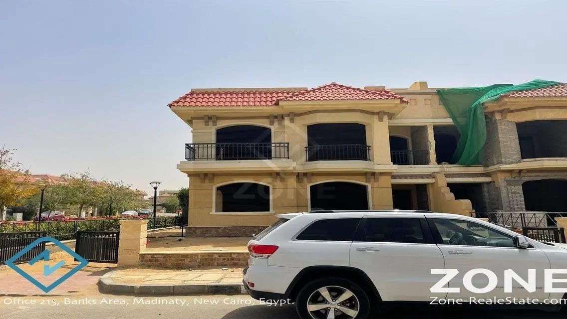 Luxury Office in Madinaty - Just 16500000