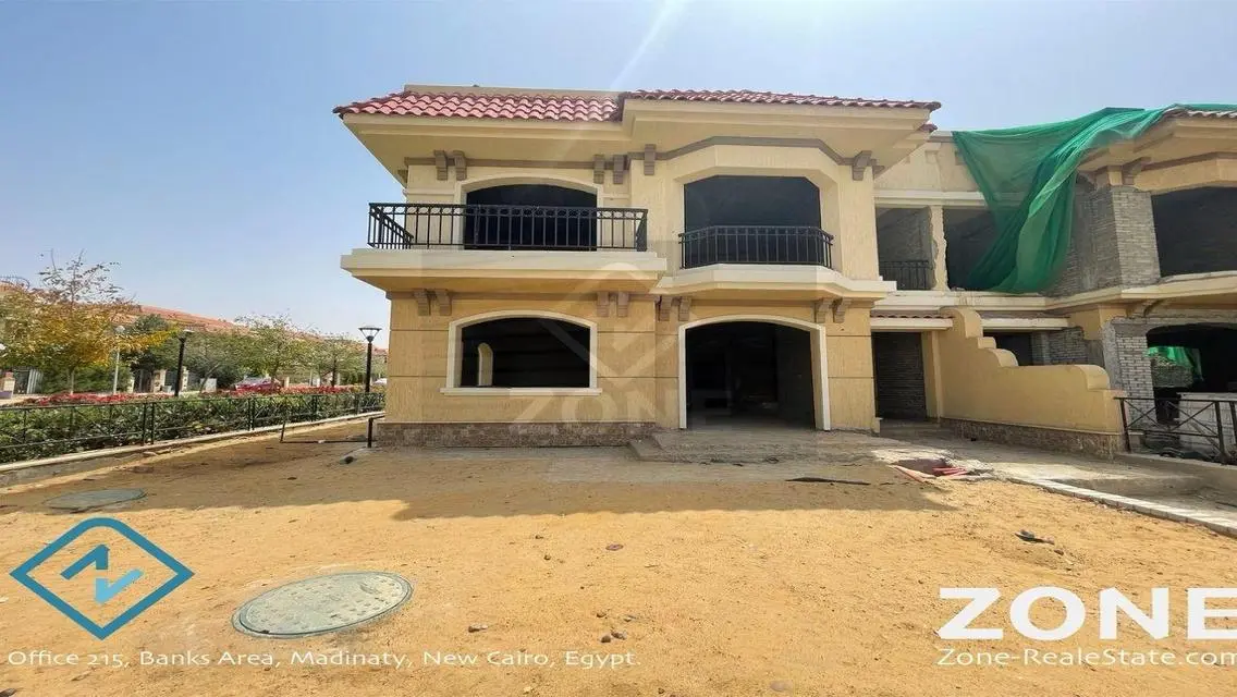 Luxury Office in Madinaty - Just 16500000
