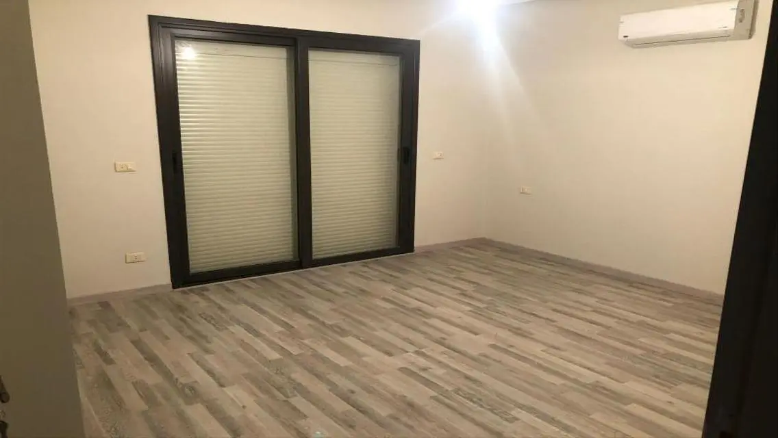 Luxurious Apartment Available Now - 320 sqm