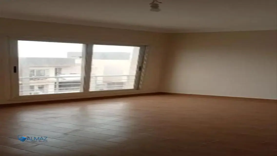 Apartment for Sale with Security Guard