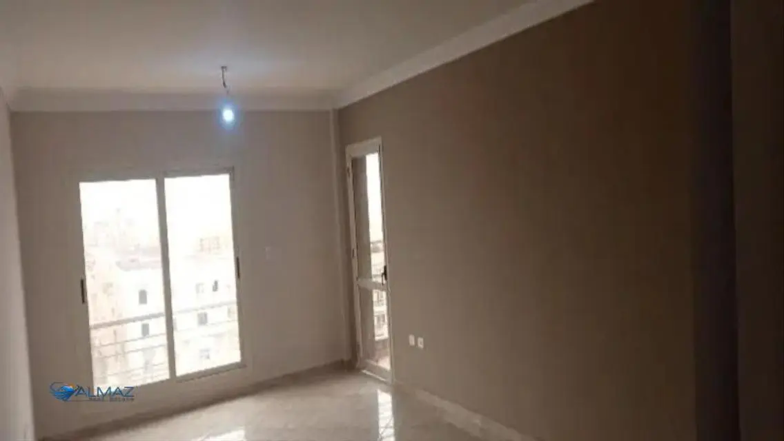 Apartment for Sale with Security Guard