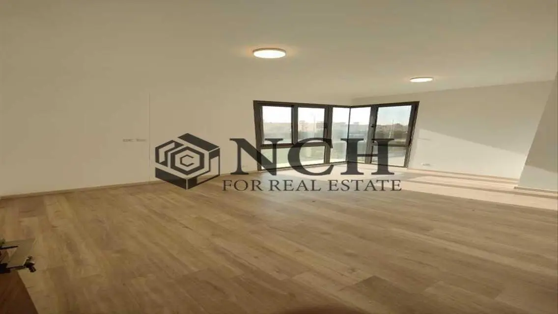Luxurious Villa for Sale - 156 Square Meters at an Amazing Price