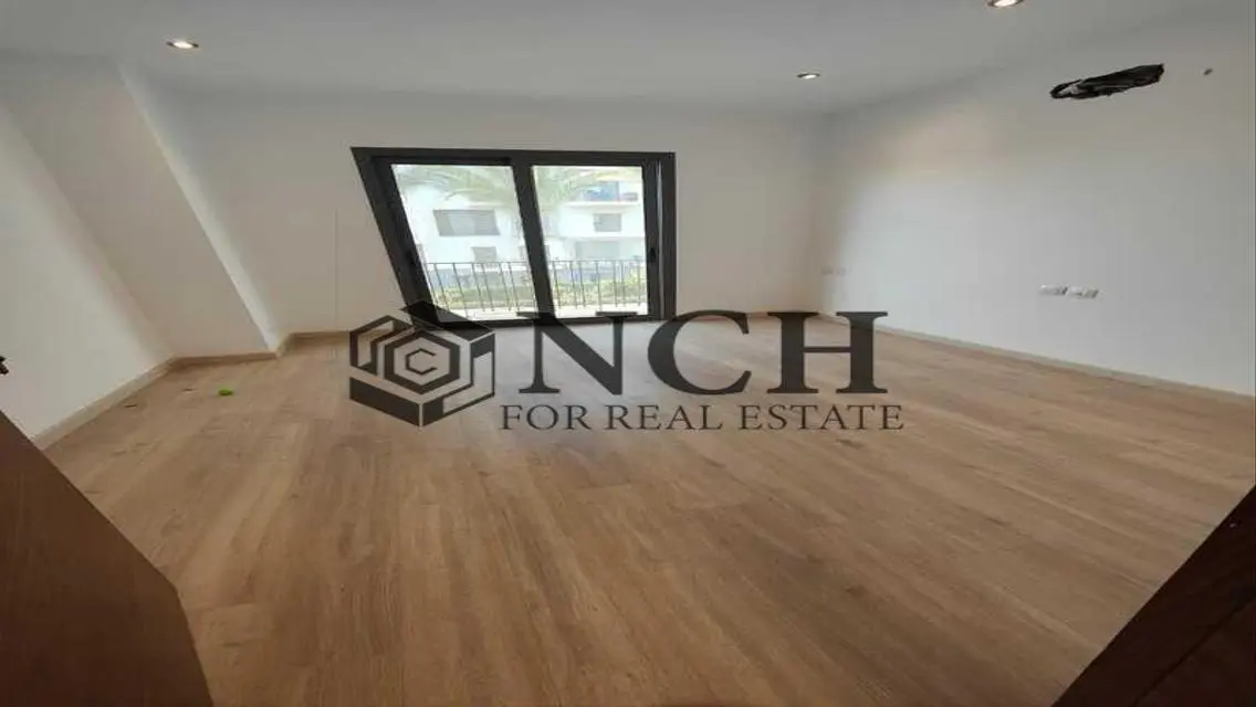 Luxurious Villa for Sale - 156 Square Meters at an Amazing Price