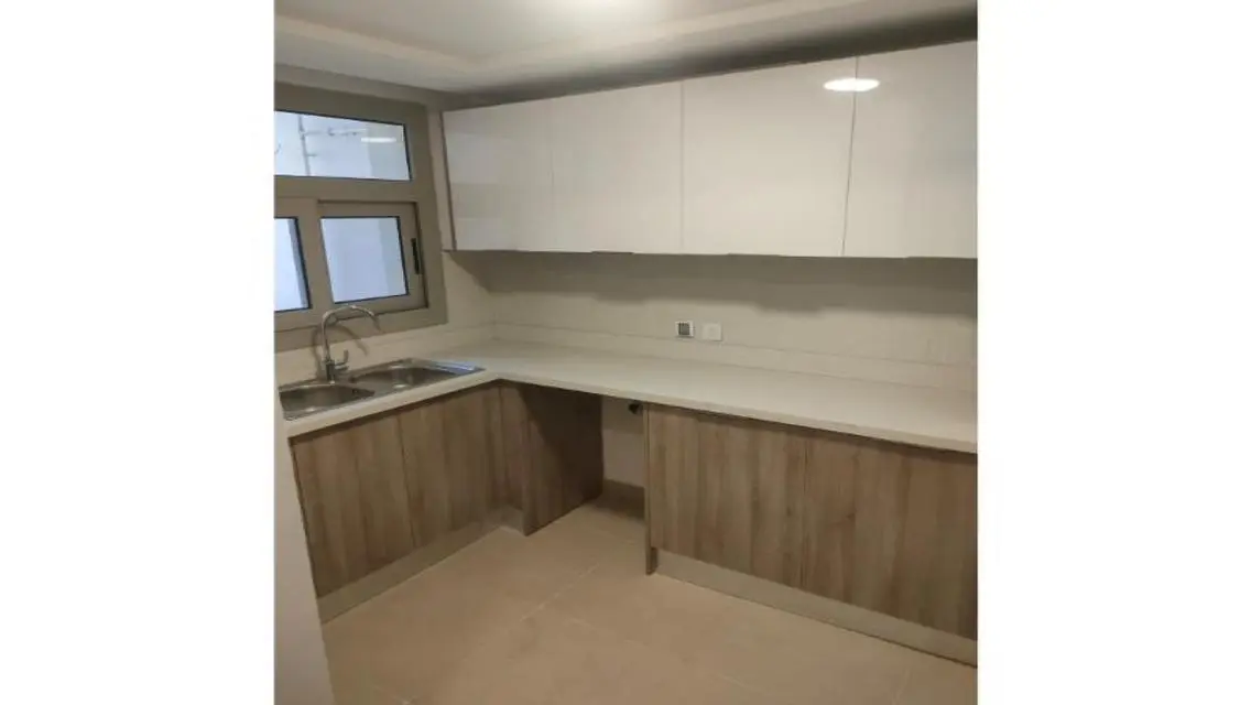 Luxury Apartment for Rent - Lakes View with Private Garden