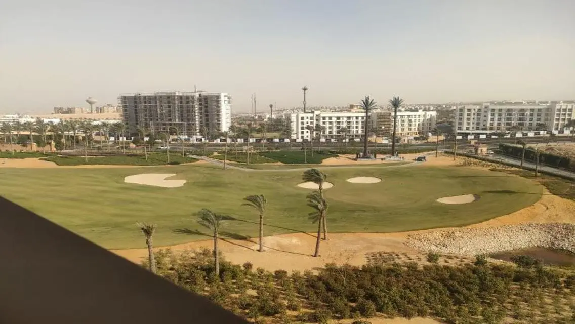 Luxury Apartment for Rent - Lakes View with Private Garden