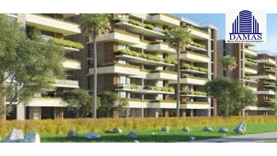 Modern 2 Bedroom Apartment with Private Garden and Balcony