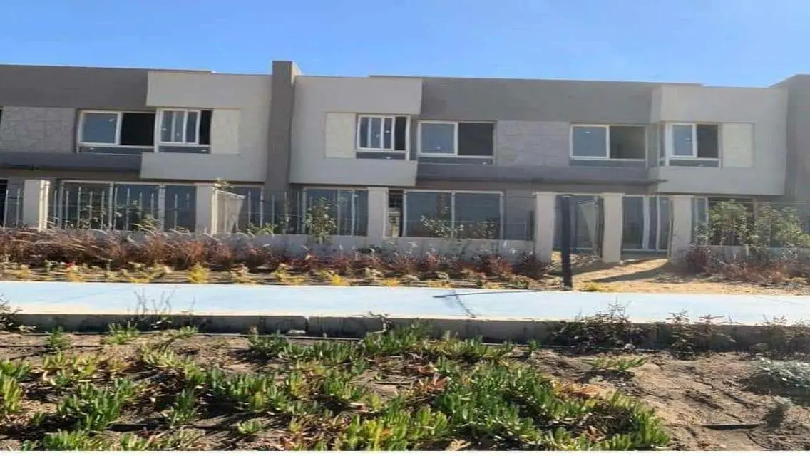 Luxury Apartment with Private Garden and Shared Pool