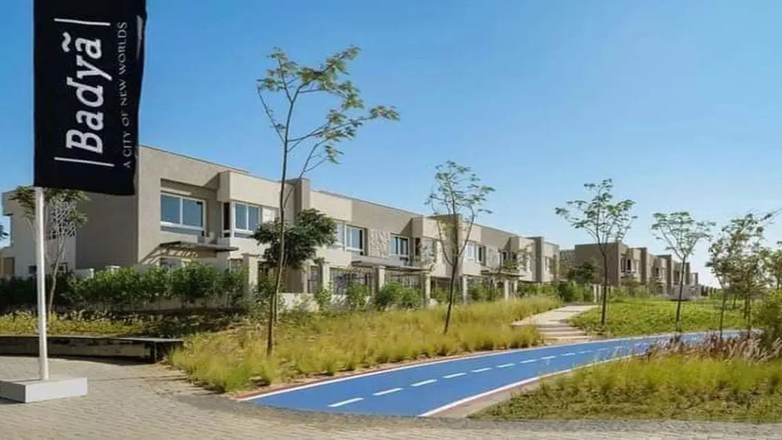Luxury Apartment with Private Garden and Shared Pool