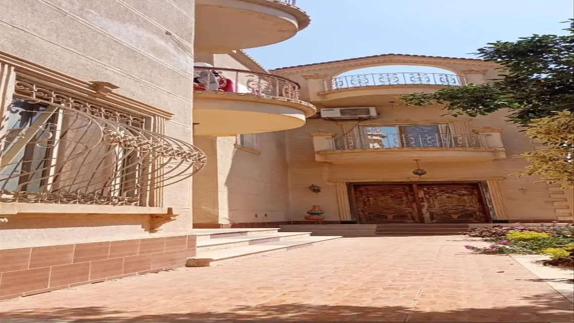 Luxurious Villa for Sale with Private Garden