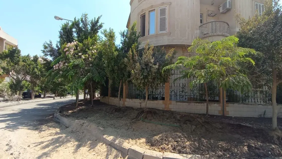 Luxurious Villa for Sale with Private Garden